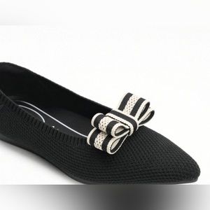 VIVAIA MARGOT 2.0 BLACK SQUARE TOE V-CUT FLATS W/DETACHABLE BOWS 37.5